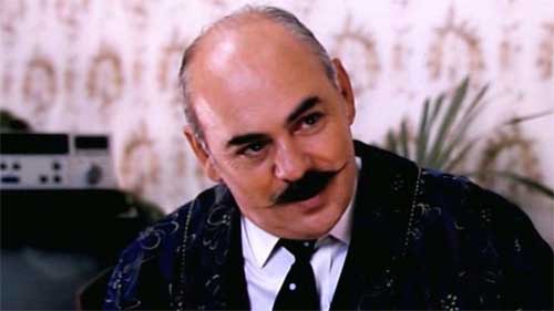 Кадр из фильма Загадка Эндхауза (1989)