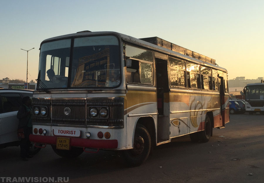 Автобус в аэропорту